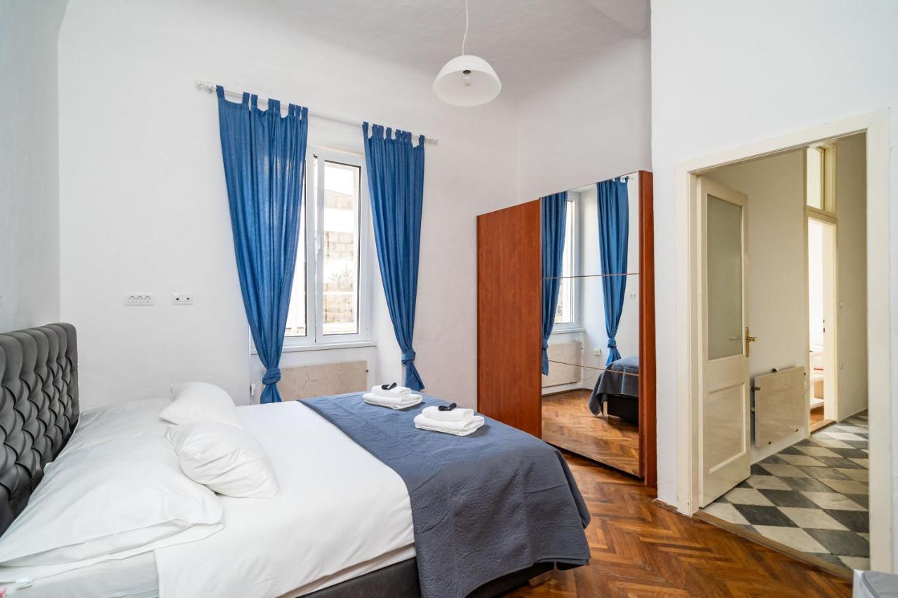 Laus I , Apartment In Old Town Дубровник Екстер'єр фото